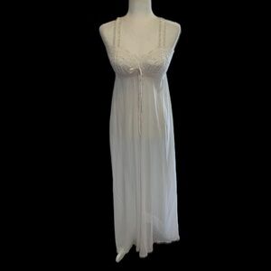 Vintage Olga Lace Nightgown Cream Lingerie Wedding Boudoir M*